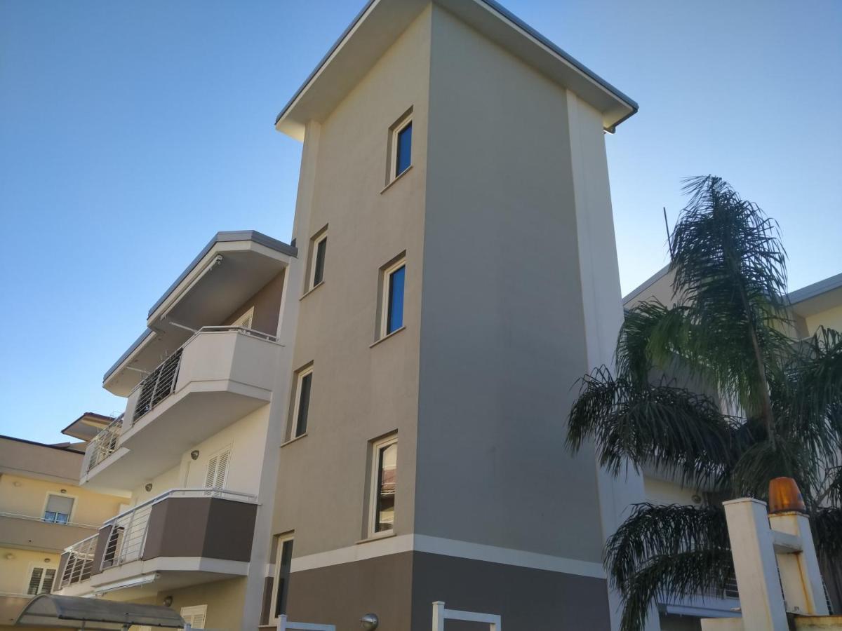 San Prisco B&B White One מראה חיצוני תמונה